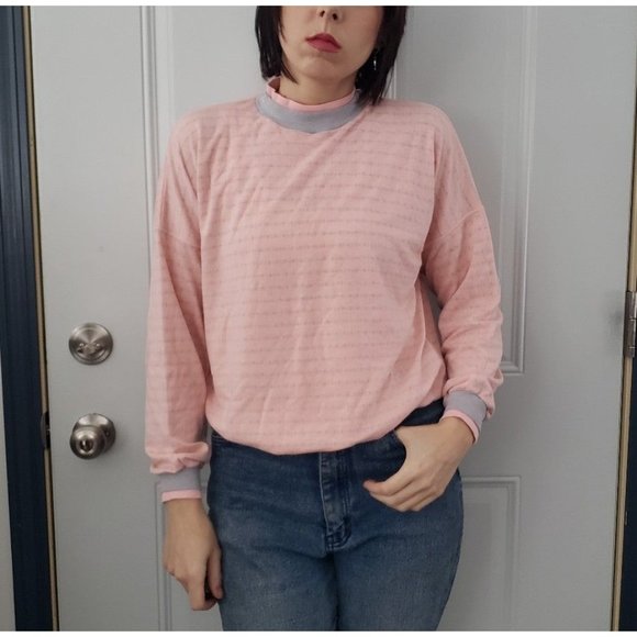 80s‎ Pink and Gray Striped Top - Picture 1 of 5